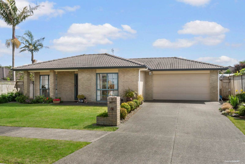 3 Morestead Avenue, Huntington Park, Auckland - Carousel 1