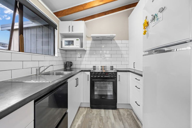 79 Eden Terrace, Te Kamo, Whangarei - Carousel 2