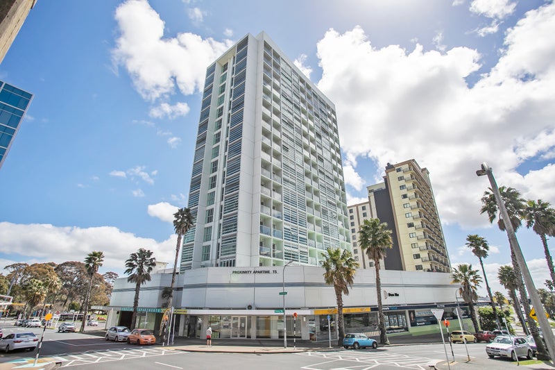 609/17 Osterley Way, MANUKAU, AUCKLAND - Carousel 1