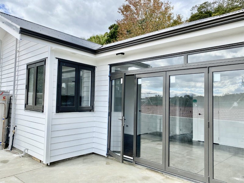 29A Archers Road, Hillcrest, Auckland - Carousel 2