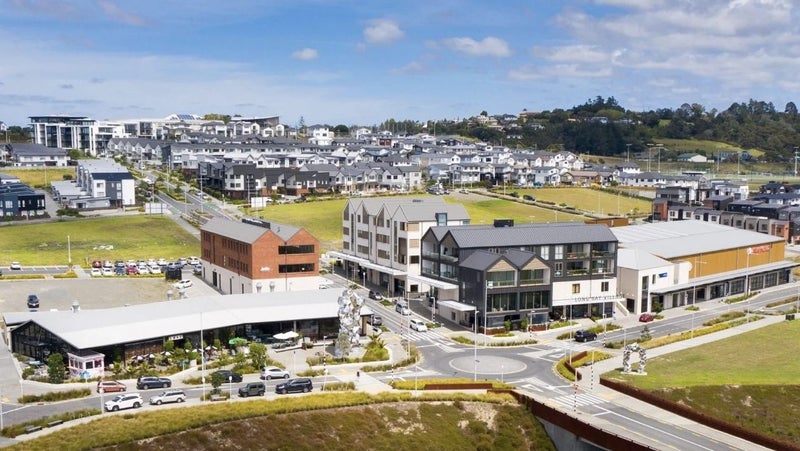 42 Streamview Way, Long Bay, Auckland - Carousel 1