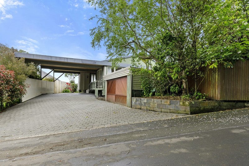 29 Bedford Grove, Kelson, Lower Hutt - Carousel 23