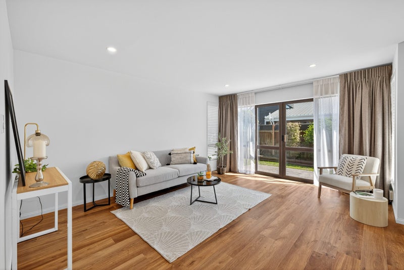 31B Ingrid Street, Parklands, Christchurch - Carousel 2