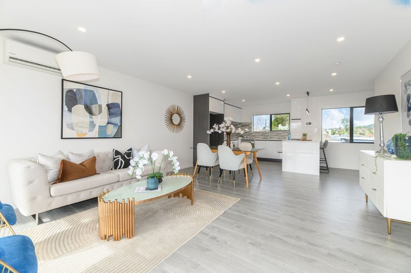 3/7 Ranui Station Road, Ranui, Auckland - Carousel 1