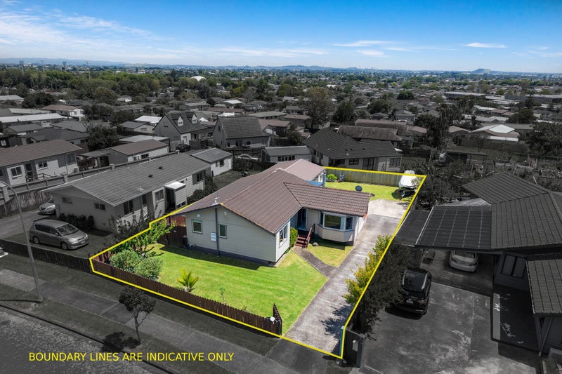 7 Greenstone Place, Clover Park, Auckland - Carousel 2