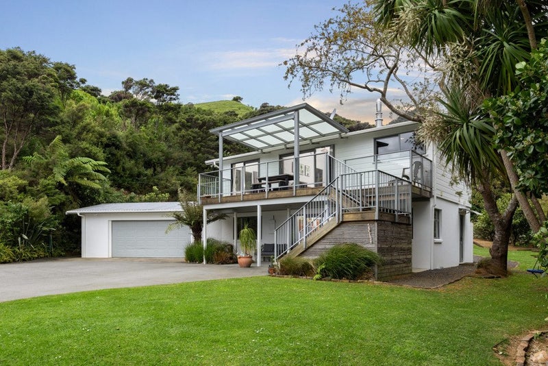 142A Thames Coast Road, Whakatete Bay, Thames - Carousel 19