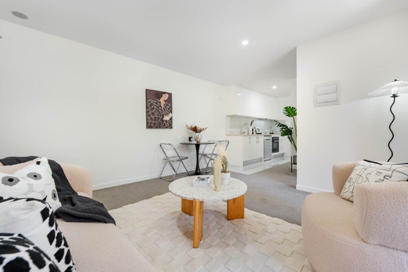 101/3 Potiki Place, Glen Innes, Auckland City, Auckland - Carousel 2