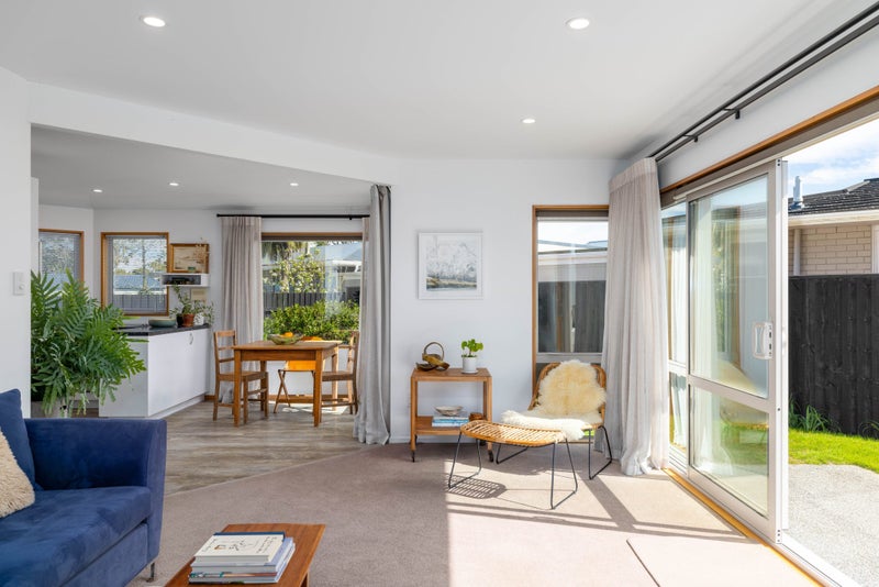 1/21 Caspian Street, South New Brighton, Christchurch - Carousel 1