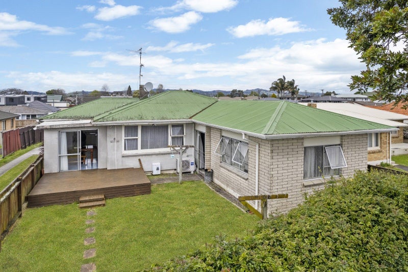 48A Hynds Road, Gate Pa, Tauranga - Carousel 1