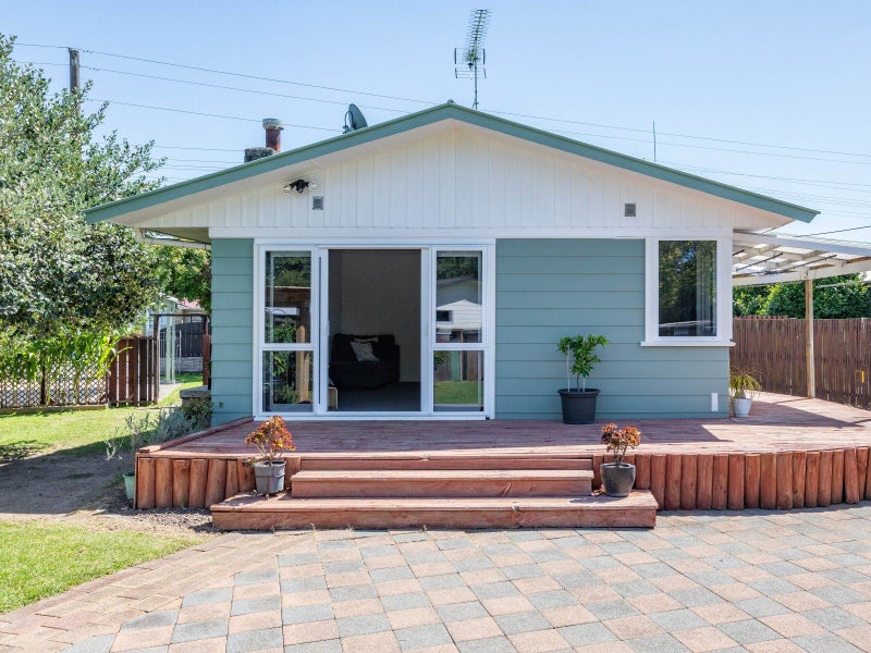 260 Tramway Road, Enderley, Hamilton - Carousel 1