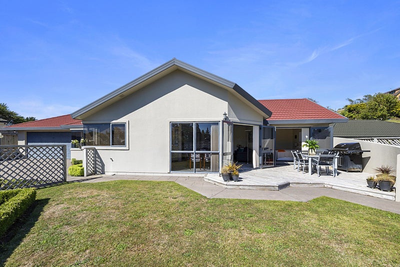 26 Ashmore Drive, Frankleigh Park, New Plymouth - Carousel 2