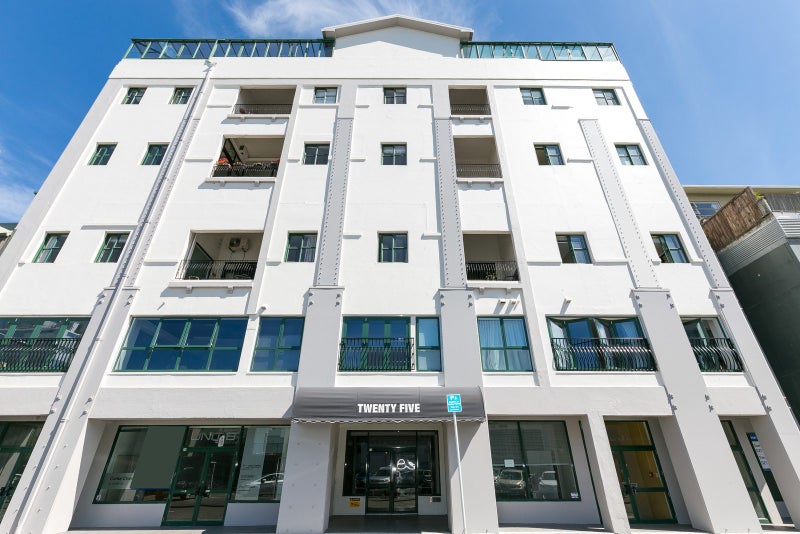 14/25 Tennyson Street, Te Aro, Wellington - Carousel 1