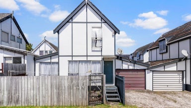 6/69 Kenderdine Road, Papatoetoe, Auckland - Carousel 1