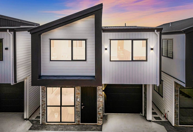 1E Great South Road, Papatoetoe, Auckland - Carousel 1