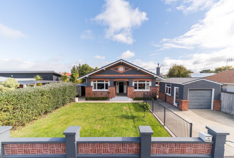 116 Heretaunga Street, Palmerston North, Palmerston North - Carousel 2