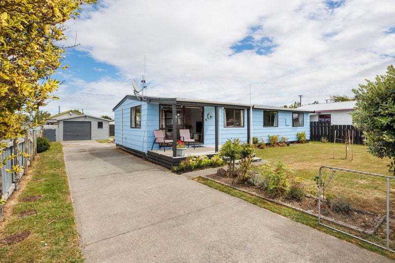 8 Harding Place, Feilding, Feilding - Carousel 2