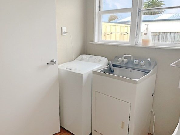 8A Edinburgh Terrace, Foxton Beach, Foxton - Carousel 12