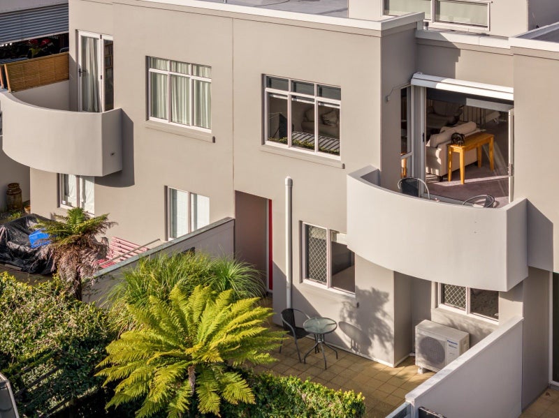 6/29 Third Avenue, Tauranga - Carousel 1