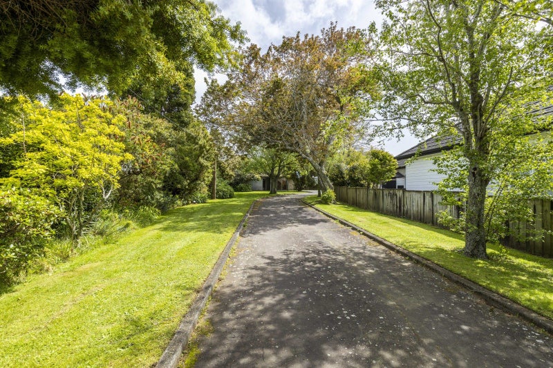 426 Mangorei Road, Highlands Park, New Plymouth - Carousel 31