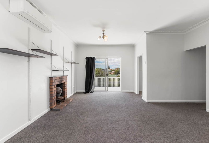 74 Oakdale Road, Mount Roskill, Auckland - Carousel 2