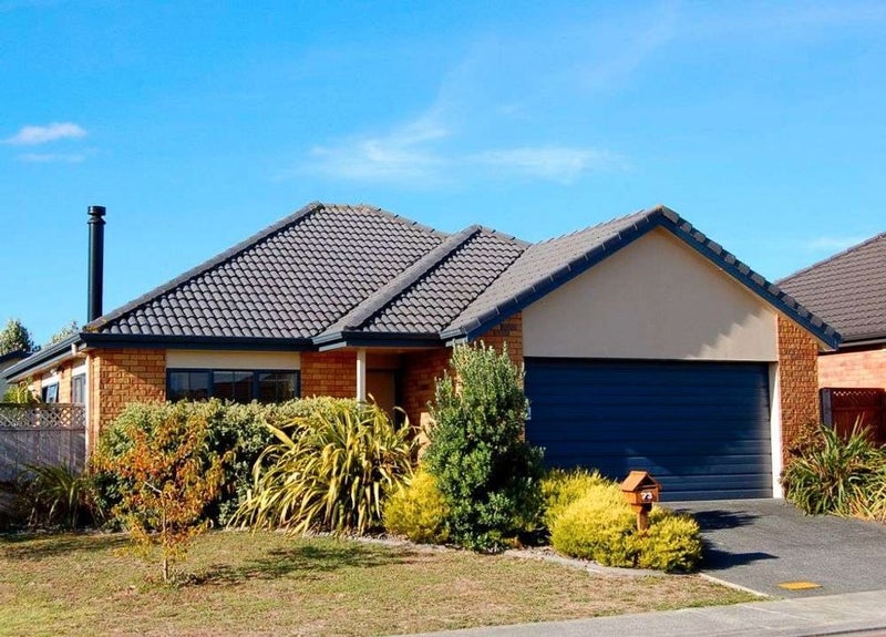 73 Espalier Drive, Henderson, Auckland - Carousel 1