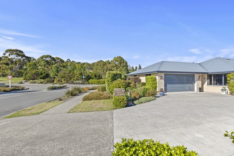 21 Forest Park Drive, Witherlea, Blenheim - Carousel 27