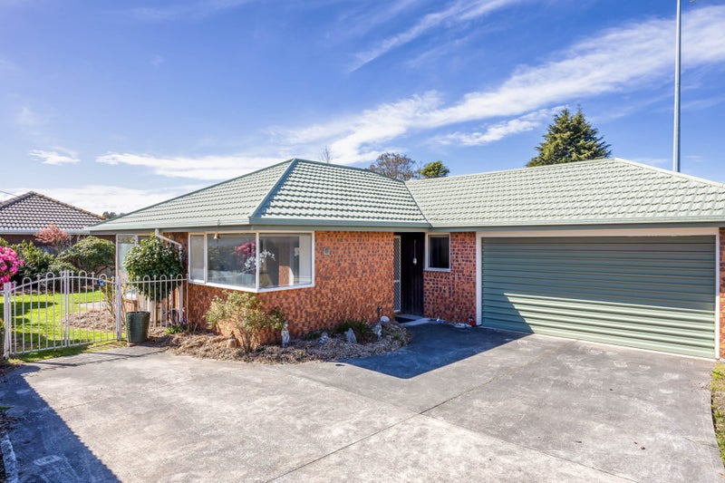 59 Kintyre Drive, Broomfield, Christchurch - Carousel 2
