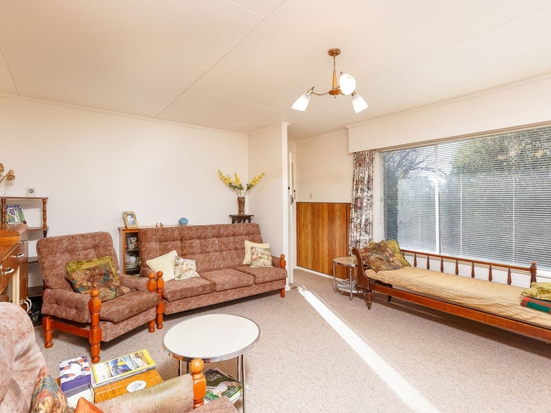 1/92 Shearman Street, Waimate, Waimate - Carousel 2