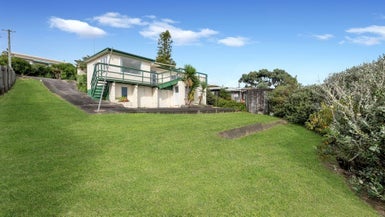 6 Maraetai Heights Road, Maraetai, Auckland - Carousel 1