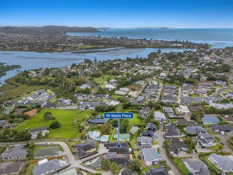 60 Matija Place, Red Beach, Red Beach - Carousel 2
