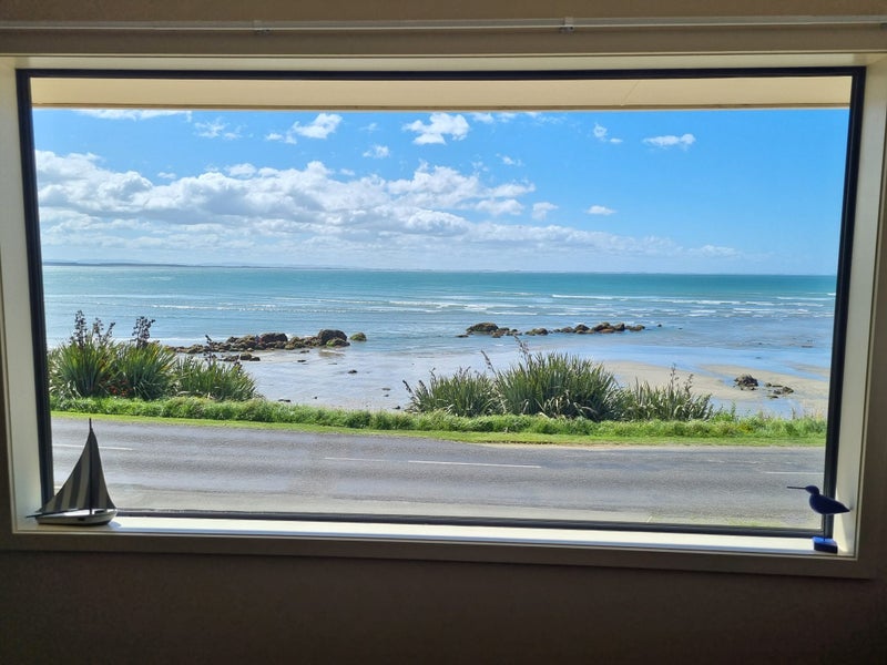 218 Rocks Highway, Riverton - Carousel 1