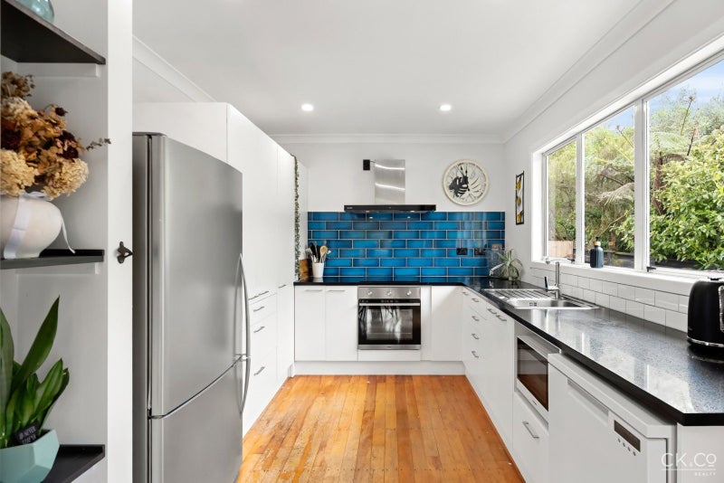 13 Kahikatea Lane, Brown Owl, Upper Hutt - Carousel 2