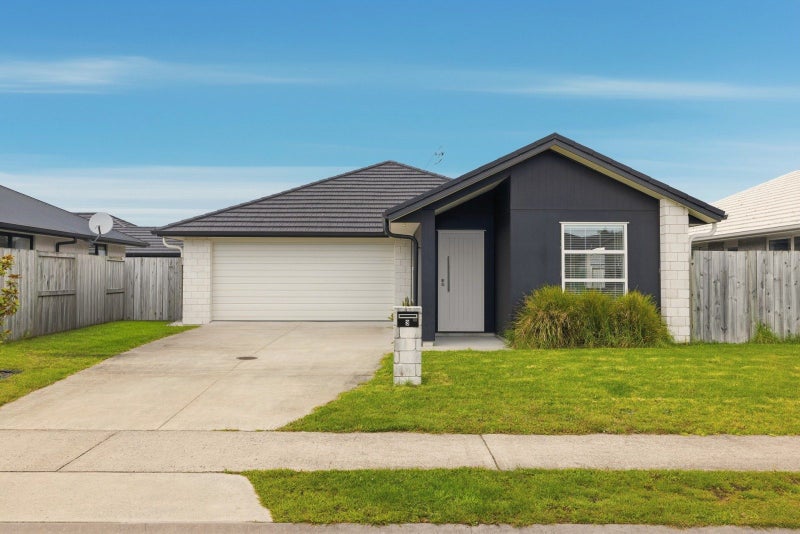 3 Furlong Road, Papamoa, Papamoa - Carousel 1