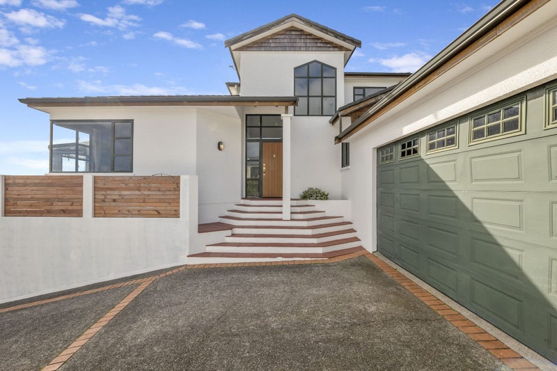 87 Eliot Street, New Plymouth, New Plymouth - Carousel 2