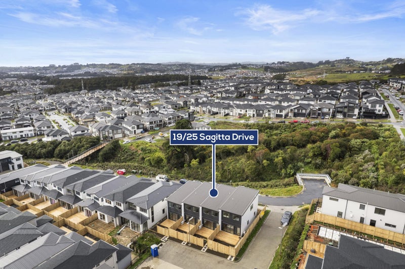 19 Sagitta Drive, Flat Bush, Auckland - Carousel 16