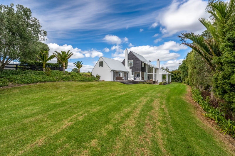 122 Brownhill Road, Whitford, Whitford - Carousel 1