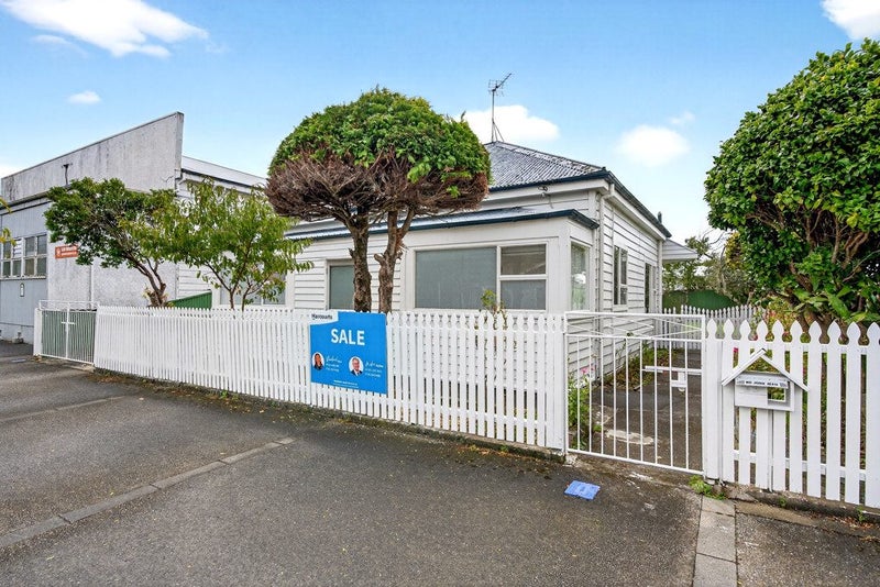 69 Holloway Street, Carterton - Carousel 32