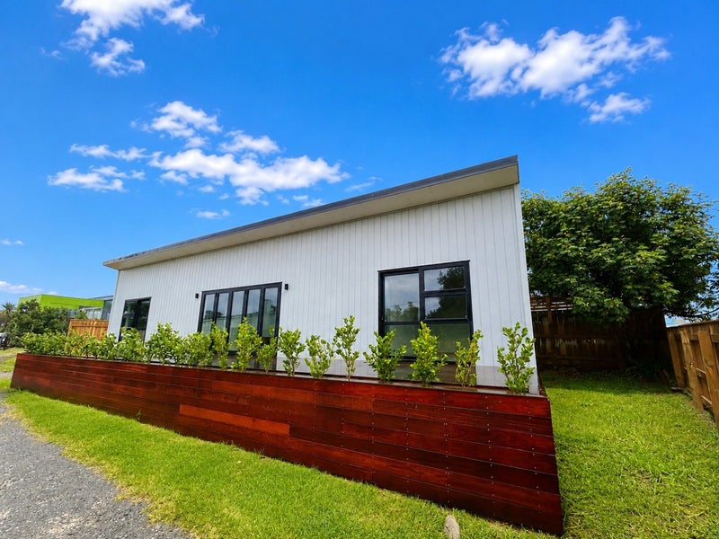 22 Babbacombe Avenue, Otaki Beach, Kapiti Coast, Wellington - Carousel 1