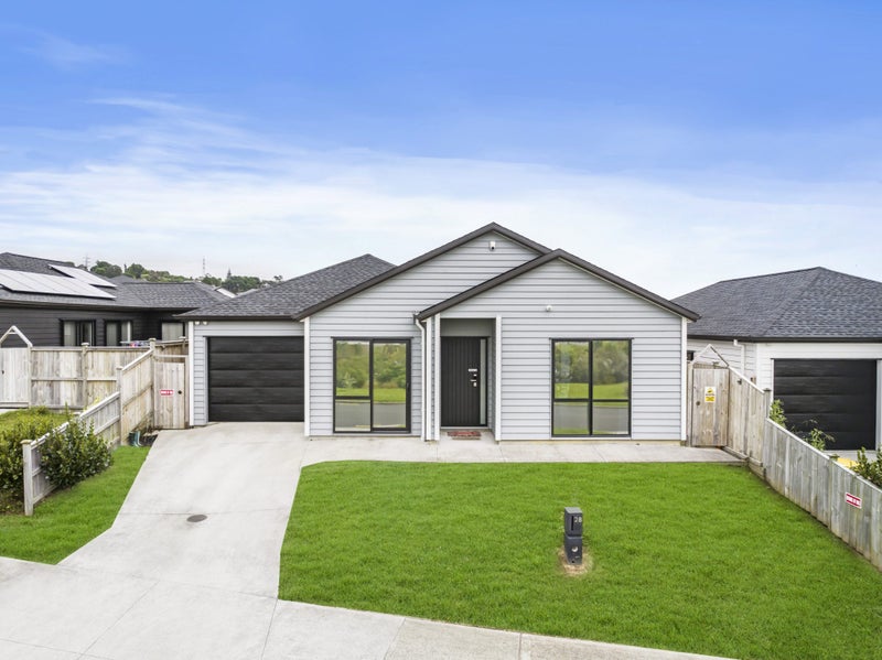 28 Drumconnell Drive, Flat Bush, Auckland - Carousel 1