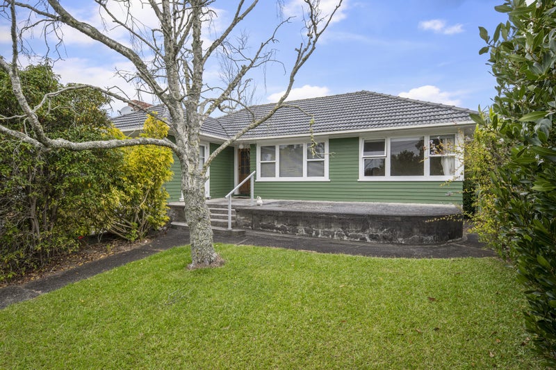 12 Maui Pomare Street, Blockhouse Bay, Auckland City, Auckland - Carousel 2