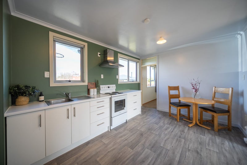 12B Blairs Place, Te Anau, Te Anau - Carousel 2