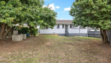 1/48 Archmillen Avenue, Pakuranga Heights, Auckland - Carousel 1