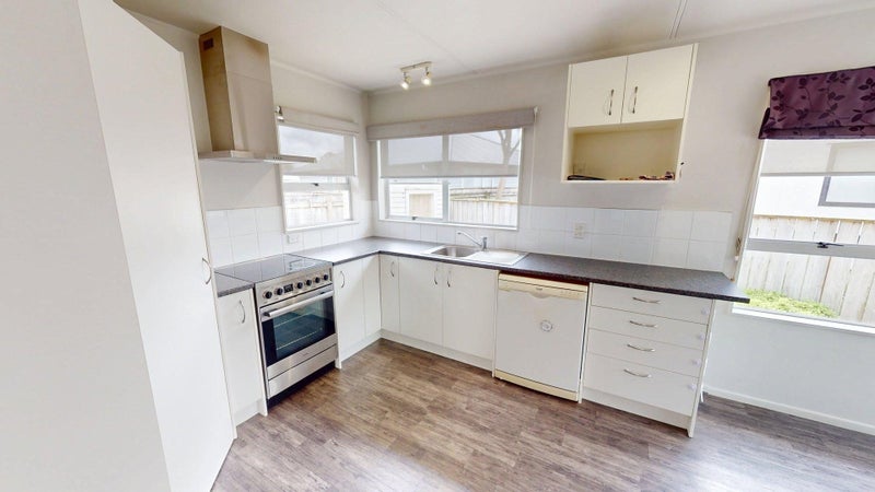 44 Pharazyn Street, Feilding, Feilding - Carousel 2