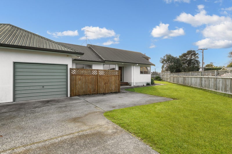 15A Sinclair Street, Greerton, Tauranga - Carousel 1