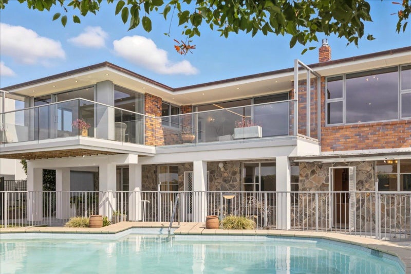 13 Tirinui Crest Road, Otumoetai, Tauranga - Carousel 2