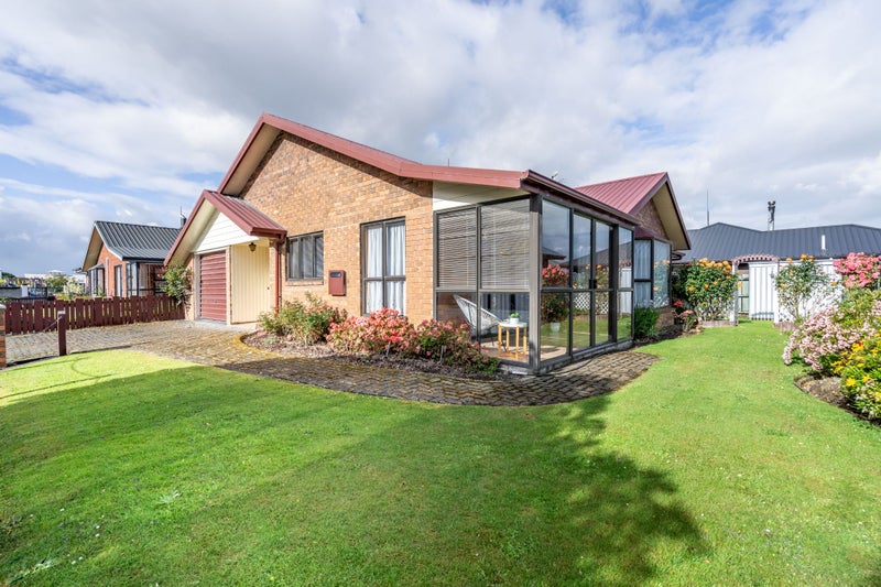 4 Ure Street, Windsor, Invercargill - Carousel 1