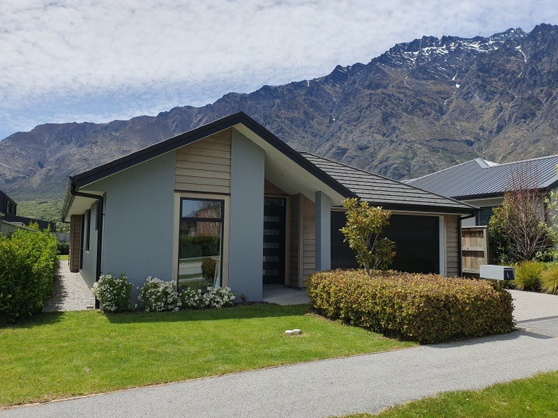 6 Ward Street, Jacks Point, Queenstown - Carousel 1