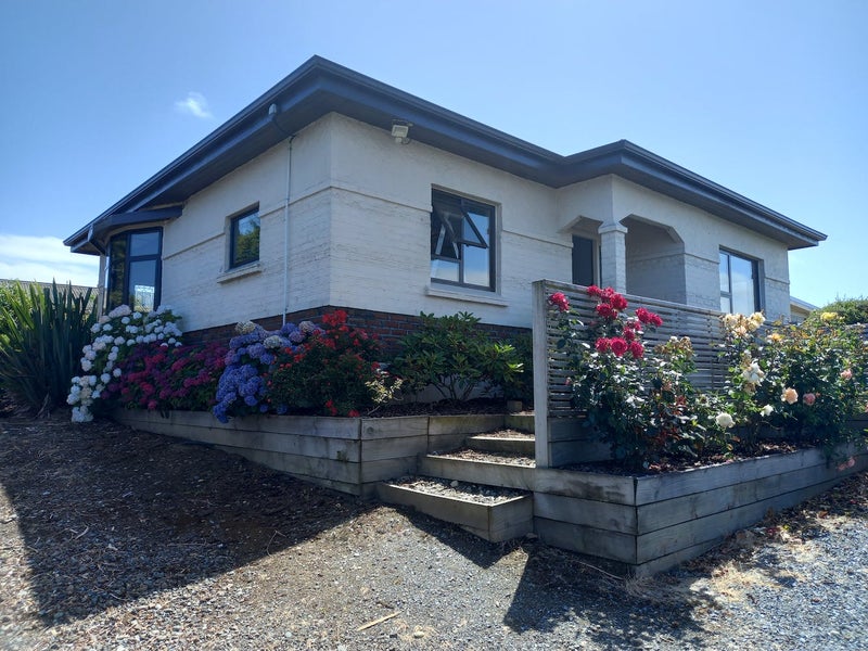 22 Charles Street, Grasmere, Invercargill - Carousel 1