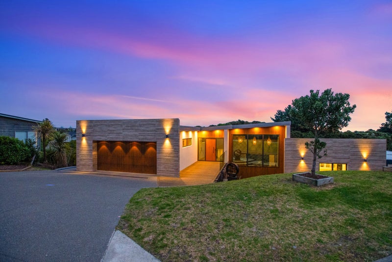 16 Te Heke Place, Waikanae, Waikanae - Carousel 2