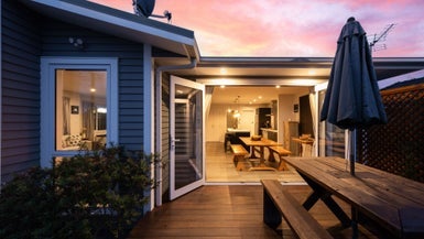 10 Aintree Street, Bishopdale, Christchurch - Carousel 1